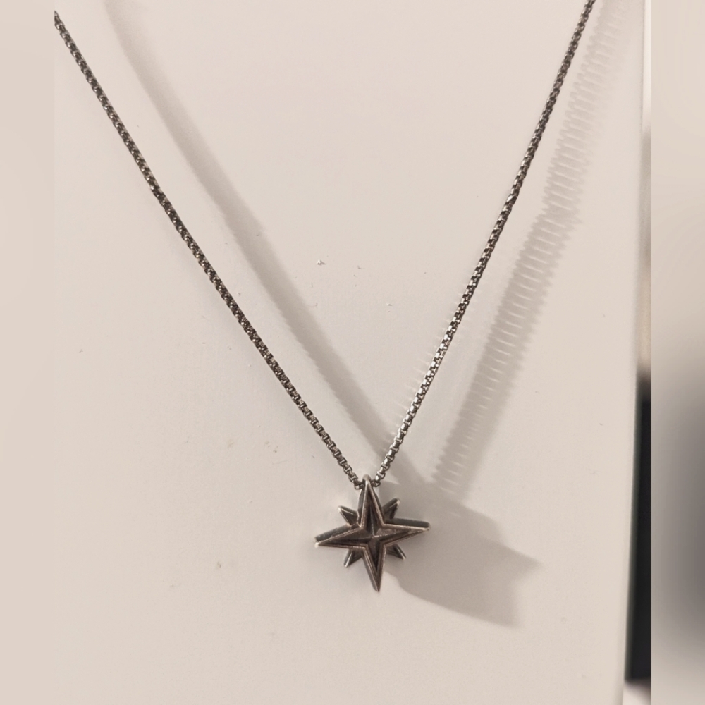 Alex and Ani Wonder Woman Star Necklace